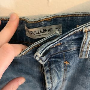 pull and bear size 28 jeans